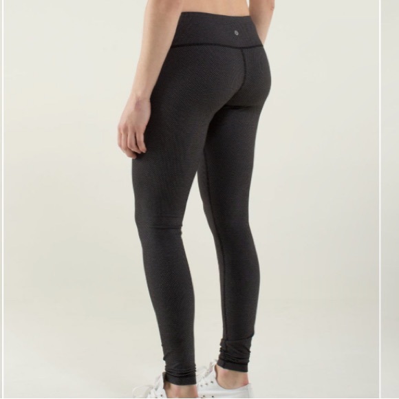 Lululemon Wunder Under Pant - Picture 3 of 9